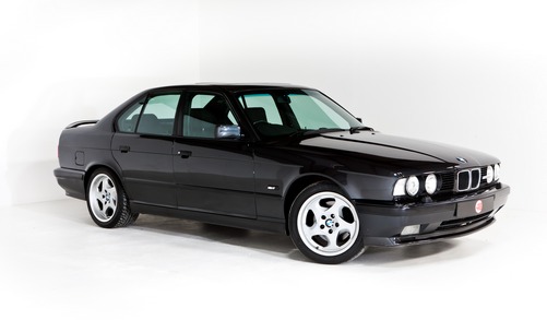 BMW M5 (E34)